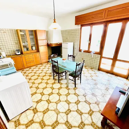 Sa Domu Zara - Ampia Casa Con Terrazzo بولا