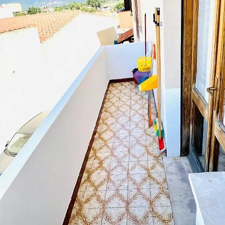 Sa Domu Zara - Ampia Casa Con Terrazzo بيت للعطل